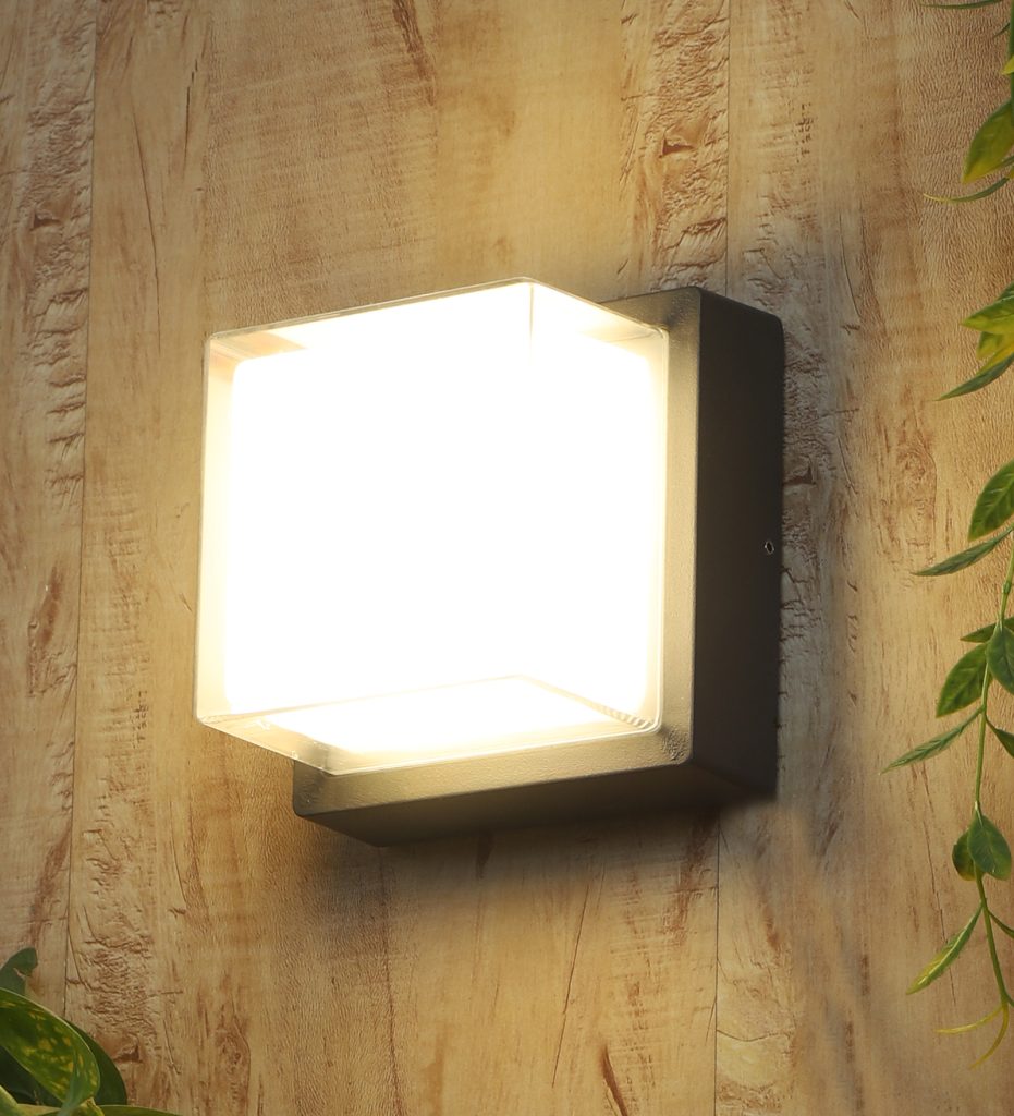 SUPERSCAPE Outdoor Lighting 7 watt exterior Wall Light with high